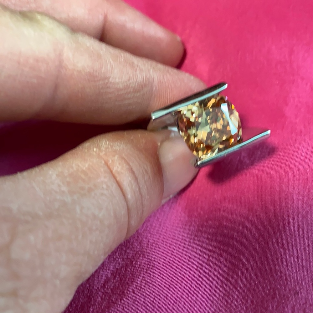 Costume ring size 7